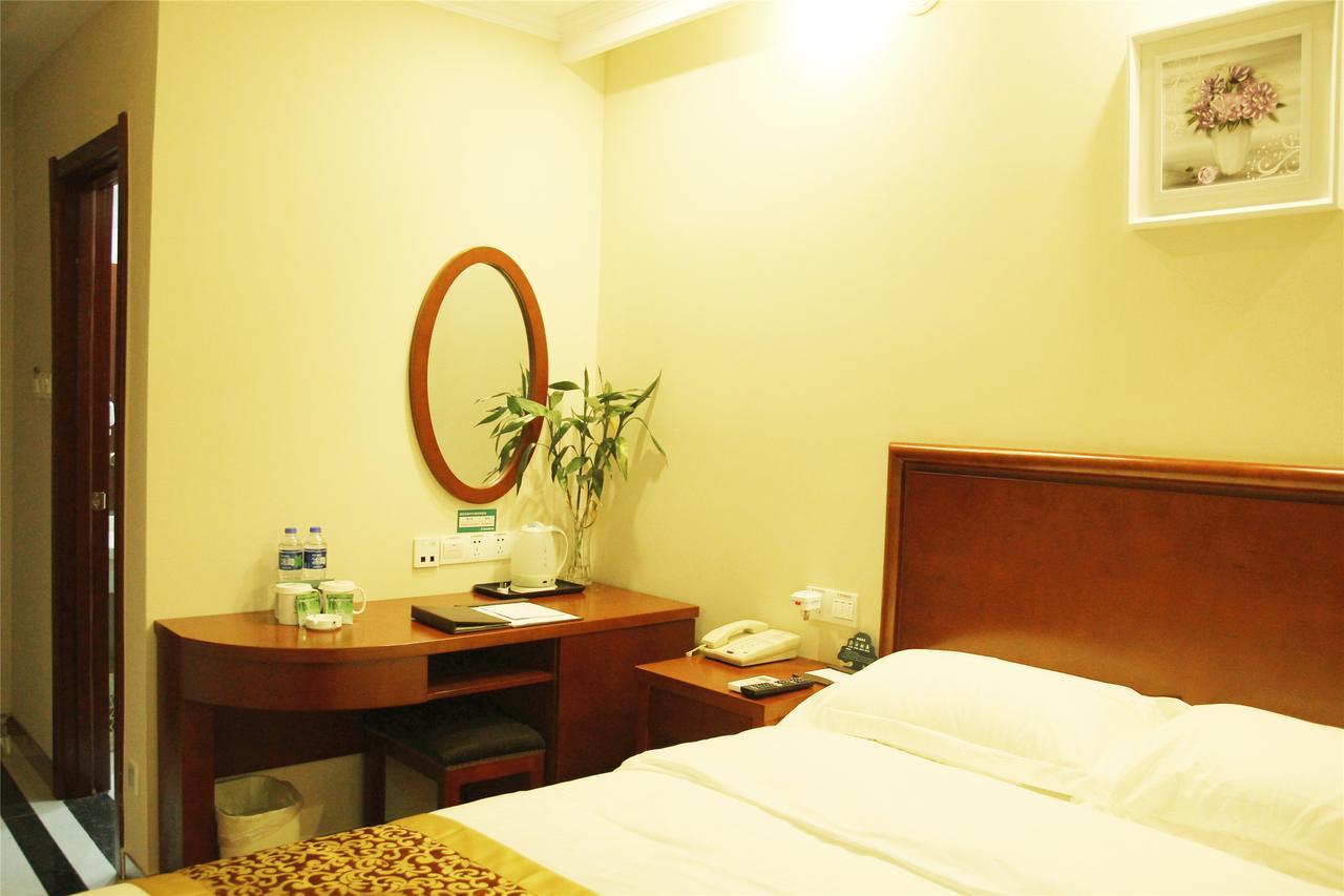 Greentree Inn Jiangsu Wuxi Jiangyin North Huancheng Road Walking Street Express Hotel Exterior photo